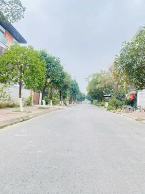 134m2 ô góc A Nam Đầm Vạc, Khai Quang . LH 0399.566.078