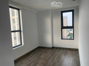 bcons polygon 54m2 2pn 2wc 2ty350 bao full thuế phí . đã có sổ , ngân hàng hỗ trợ 80% .