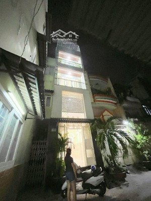 bán nr hxh cmt8 5 tầng 40m2 nhỉnh 8 tỷ