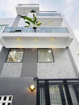 bán nhanh nhà dt 74,2m2/3,28tỷ đang cho thuê 17tr/th trần quý p4 q11. gần chợ thiếc, lotte quận 11