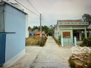 chính chủ bán đất lô góc 2 mặt tiền sẵn sổ giá tốt ngay sân bay tuy hòa