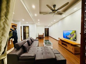 bán căn hộ chung cư ct4-2 kđt mễ trì hạ nam từ liêm. 68m2 2n full nt. giá 6.5 tỷ. lh: 