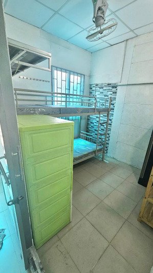 phòng trọ full nội thất cửa sổ trời, ban công gần ngã tư phú nhuận