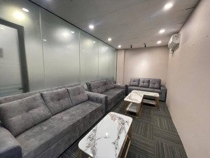 chỉ 16 triệu có ngay văn phòng 110m2 tại phố 98 nguỵ như kon tum, thanh xuân , có view ban công