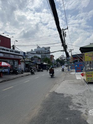 bán gấp nhà phố mặt đường nguyễn tuyển p bình trưng tây . đ. nguyễn duy trinh rẽ vào