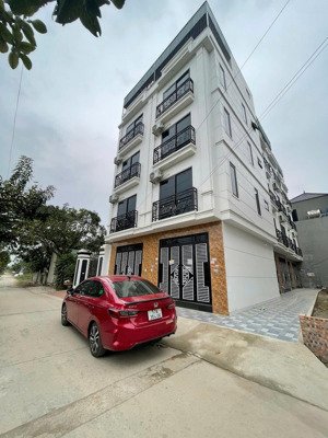 nhà đẹp yên nghĩa hà đông, lô góc, ô tô tránh đỗ, 50 mét ra phố, 2 thoáng, tặng full nội thất.