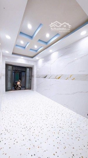 bán nhà chính chủ góc 2 mặt tiền hẻm 4m đoàn văn bơ, quận 4 giá tốt