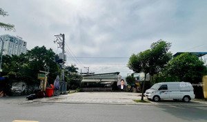 siêu vị trí! chủ cần bán gấp góc 2 mặt tiền xuân thủy - dt 16x35m - xd hầm 8 tầng - giá 145 tỷ tl