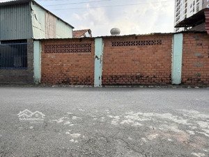 đất đông hoà, dĩ an vị trí trung tâm, tiềm năng cao kế bên làng đhqg