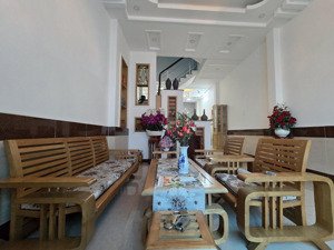 bán nhà man thiện 70m2 đúc 4 tầng btct thích hợp kinh doanh chỉ 8.5 tỷ