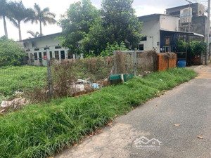 chủ cần bán gấp lô đất mặt tiền phạm phú tiết, thị trấn củ chỉ. sát bên tỉnh lộ 8. dt 159m2, 3ty6