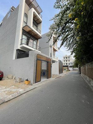 đất đường 11, trường thọ thủ đức, 78m2, 6.9 tỷ