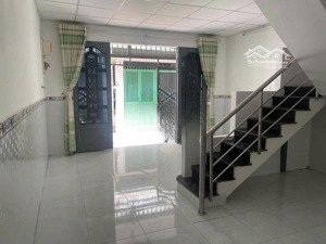 nhà đẹp giá rẻ 40m2 liền kề man thiện 2 tầng btct chỉ 3.2 tỷ