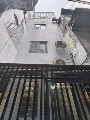 bán nhà 2 mt hẻm đề thám q1 - 4 tầng đúc kiên cố - hoàn công đủ - giá chỉ nhỉnh 8 tỷ