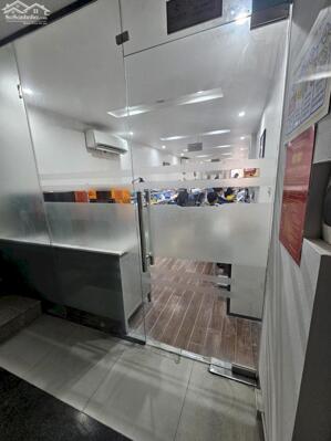 Bán toà nhà Đào Tấn 82m2 10 tầng 18 căn hộ khép kín thang máy 33 tỷ