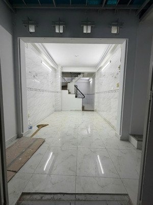 cho thuê nhà nguyễn tiểu la 35m² 3 tầng - 14 triệu/tháng