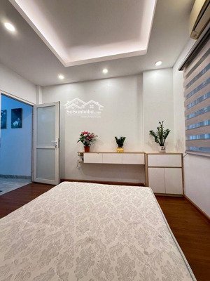 nhà đẹp định công lô góc thoáng sáng