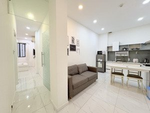 cho thuê căn hộ 1pn tách bếp rộng 50m2 thang máy full nt ở quận 8 gần cầu nguyễn văn cừ quận 1