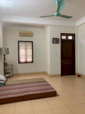 Bán nhà ngõ 299 Hoàng Mai, giá 19.5 tỷ, hơn 43m2x7T, thang máy, ô tô đỗ