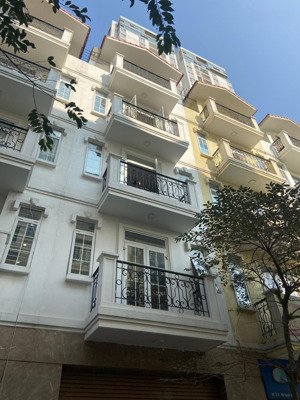 chính chủ bán biệt thự liên kề trung yên 10 nguyễn vĩnh bảo dt 100m x 5 tầng mt 5m giá 32 tỷ