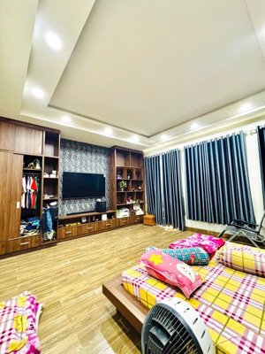 **nhà 4 tầng bề thế - ngang hi.ếm 5,8m - lê cơ - bùi tư toàn -hẻm ô tô thông - 97m2 ( 5,8x17)