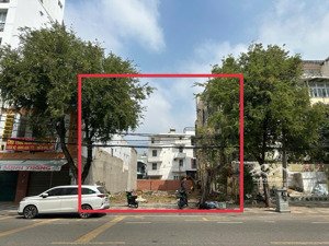 chuyển nhượng khuôn đất 489m2 đất vị trí siêu đẹp mặt tiền phan chu trinh cách bãi tắm 150m