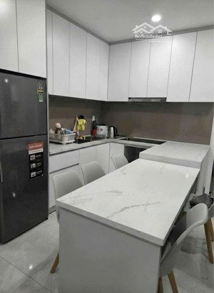 căn 55m2-1pn lavida q7, có đầy đủ nội thất, cao cấp ,đẹp giá 4 tỷ (gồm 5% sổ ), view phú mỹ hưng