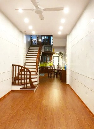 bán nhà phan đình giót 58.9m, 3 tầng, mt4m, giá 13.9 tỷ, hà đông. khu phân lô giáo viên.