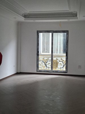 bán nhà phố xốm 50m2 - 2 tầng - ngõ xe - gần vin olympic - giá 4.6 tỷ xe ba gác lhe 