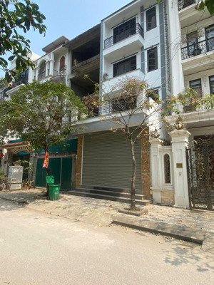 bán nhà phân lô - ô tô vòng quanh - kinh doanh - tương lai sáng!!!