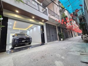 bán siêu phẩm đội cấn - không gian sống tinh tế - ô tô vào nhà - giá nhỉnh 20