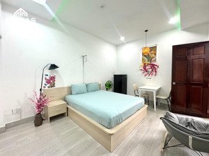 1 phòng ngủ - full nội thất - cửa sổ trời ngay nguyễn oanh - hà huy giáp - cầu an lộc