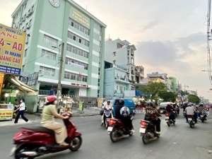 bán nhà hẻm xe hơi tránh đường cách mạng tháng 8 q10 -- 61m² (4x15) gần toà nhà viettel-- 9.6 tỷ