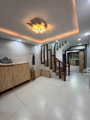 cầu giấy nhà 5 tầng dân xây 42m2 giá 14,6 tỷ