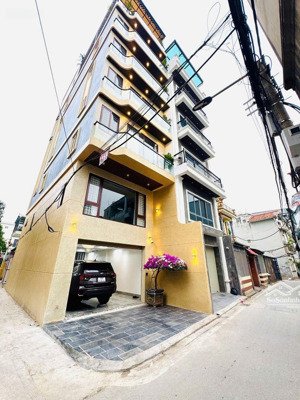 bán nhà bồ đề, 60m ,thang máy, gara ô tô, lô góc, hai thoáng , gần cầu chương dương, 18ty