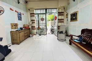 bán gấp tòa nhà 5 tầng btct, 12 chdv, sát đường 3/2 q10, hẻm ô tô, ngang 4,5m vuông vắn 8,9 tỷ.