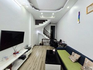 mặt ngõ thông - s.ổ đe.p a4
kinh doanh dòng tiền
5 tầng nhà mới ở ngay - 38m - 9,25 tỷ