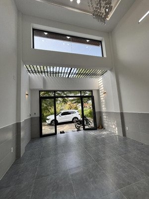 nhà mới mặt tiền 7m đường nguyễn văn tạo, nhà bè. (5x17) 4 tầng. 8tỷ500tr. shr hoàn công
