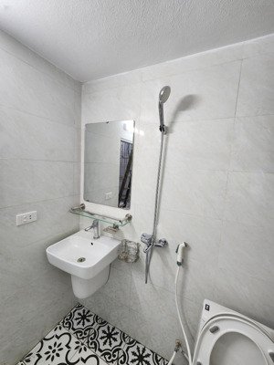 chung cư mini 4t, có 5 phòng cho thuê phù hợp đh mỏ, tài chính, y tế cộng đồng đồng, bv phương đông