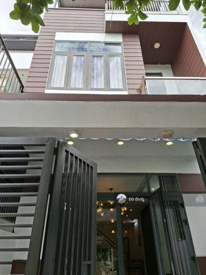 cho thuê nhà 3 tầng đường: đa mặn - 4pn - 4wc - đầy đủ nội thất