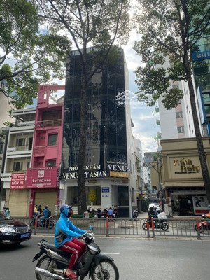 siêu vị trí! mặt tiền trần quang khải, tđ, quận 1. dt: (4 x 23m) 5 tầng, vuông vức. chỉ 30 tỷ tl