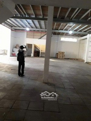 nhà kho kiên cố 800m2 sử dụng ngay cư xá bình thới
