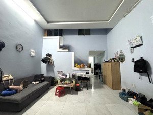 nhà hẻm xe tải thông lã xuân oai gần lê văn việt, vành đai 3 80m² giá chỉ 5.2 tỷ