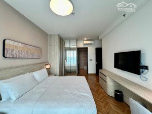 cho thuê căn hộ 5pn diện tích lớn view sông saigon trực diện - lh: 