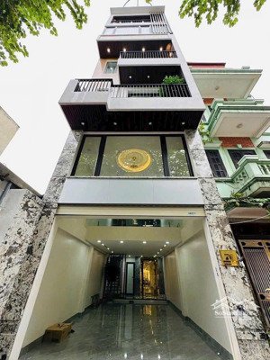 vị trí vàng - bán nhà phố trạm - thang máy - kinh doanh - oto tránh - 60mx7 tầng - full nội thất