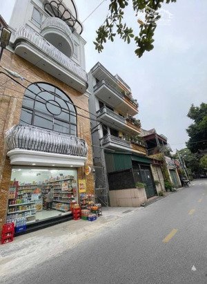 cần tiền bán gấp trước tết nhà phố sài đồng|kinh doanh| oto tránh|38m2x5 tầng, tiềm năng mặt phố to