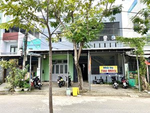 chuyển nhượng cặp đất tặng dãy trọ 2tầng đường lê trung đình,500 triệu/năm ngay khu đô thị fpt city