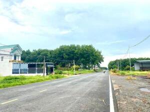 ĐẤT THỔ CƯ 5X40=200M2 THỔ CƯ SHR, ĐƯỜNG 18M, ĐỐI DIỆN CHỢ GIÁ 290TR