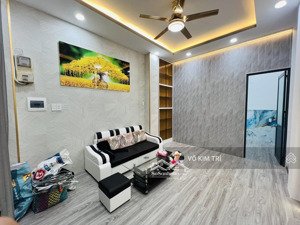 bình thạnh cc vũ huy tấn 2pn shr tầng trệt giá 4,85tỷ