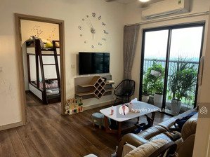 cần cho thuê 69m2 full đồ view đẹp giá rẻ 7 triệu aquabay ecopark